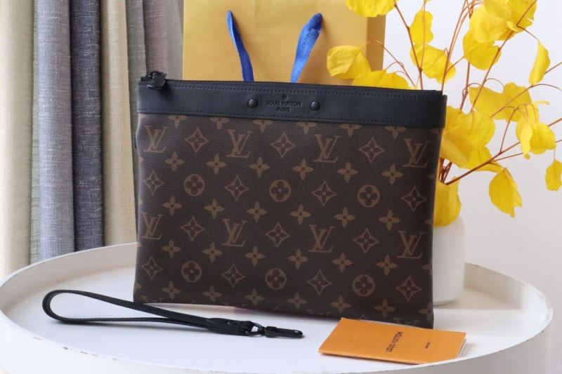 Louis Vuitton Clutch Bags